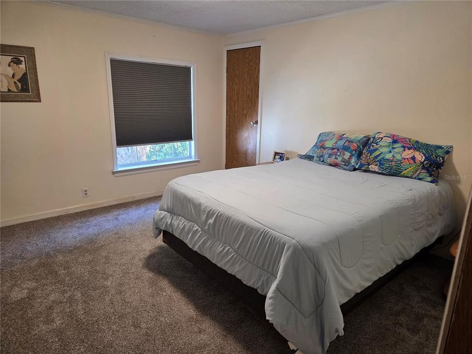 For Sale: $265,000 (3 beds, 2 baths, 1512 Square Feet)