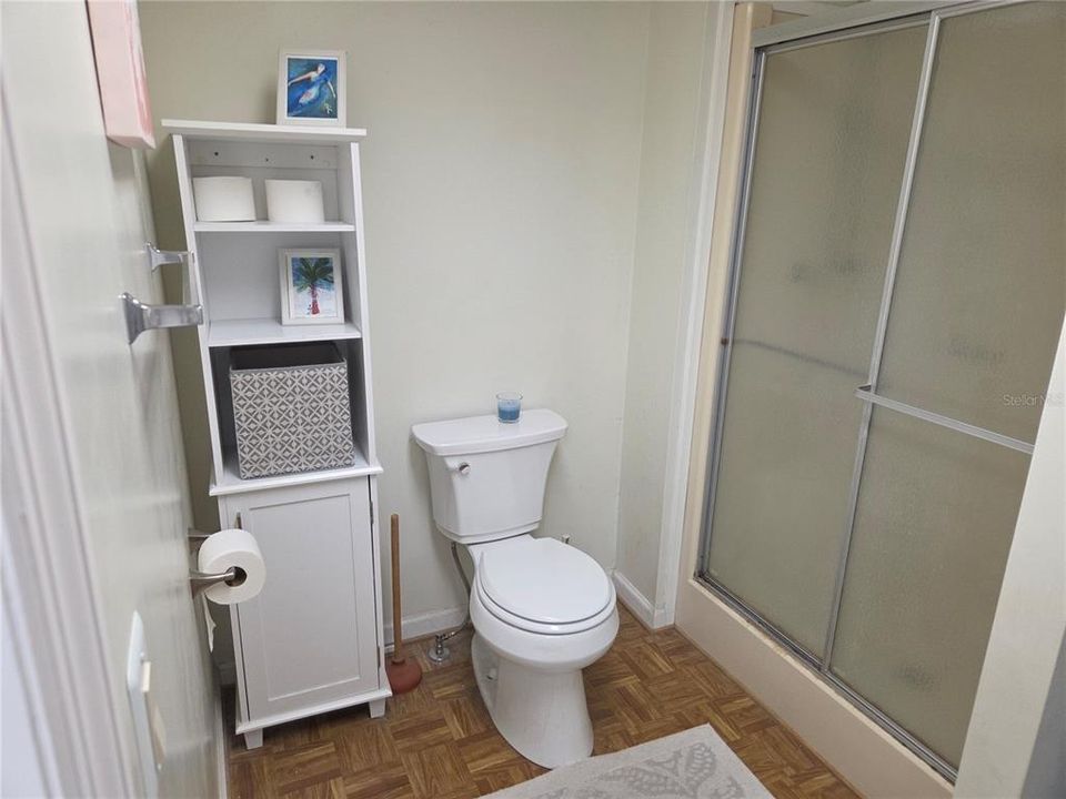 For Sale: $265,000 (3 beds, 2 baths, 1512 Square Feet)