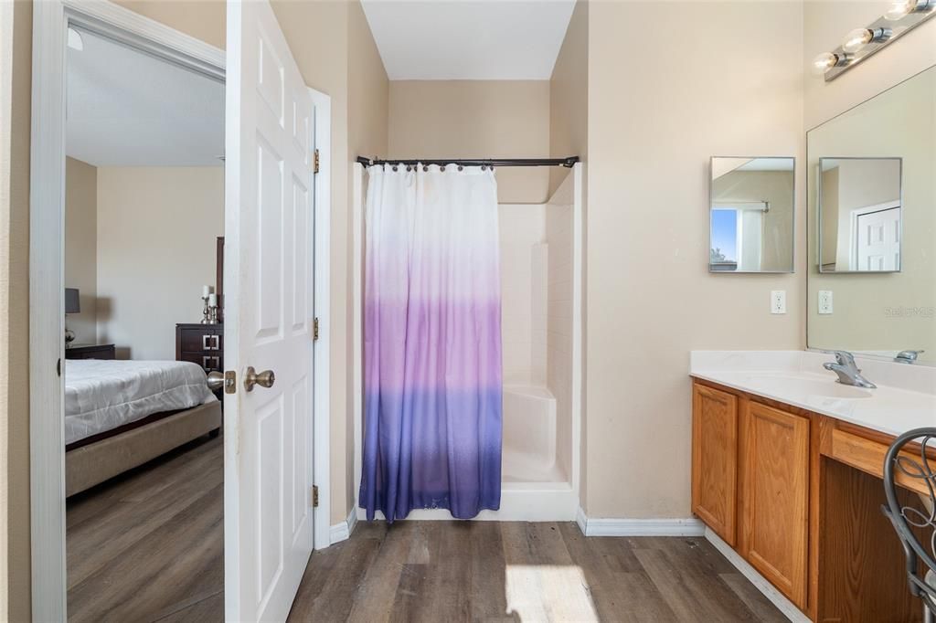 Active With Contract: $249,900 (3 beds, 2 baths, 2060 Square Feet)