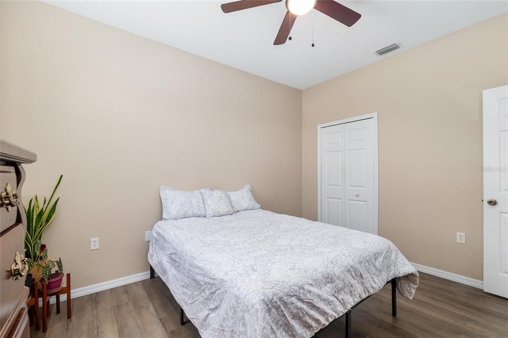 Active With Contract: $249,900 (3 beds, 2 baths, 2060 Square Feet)