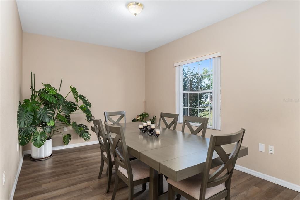 Active With Contract: $249,900 (3 beds, 2 baths, 2060 Square Feet)