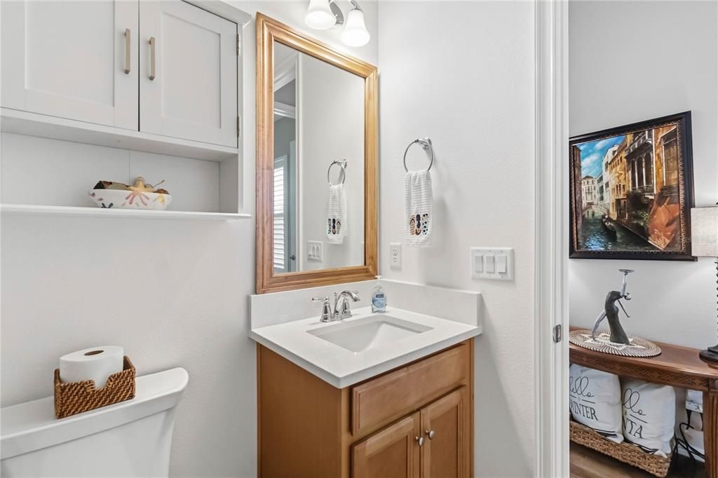 На продажу: $305,000 (2 спален, 2 ванн, 1346 Квадратных фут)