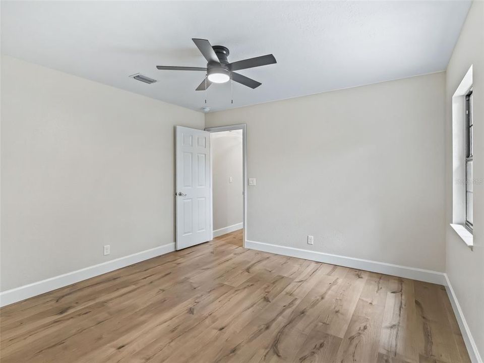 For Sale: $995,000 (3 beds, 2 baths, 2296 Square Feet)