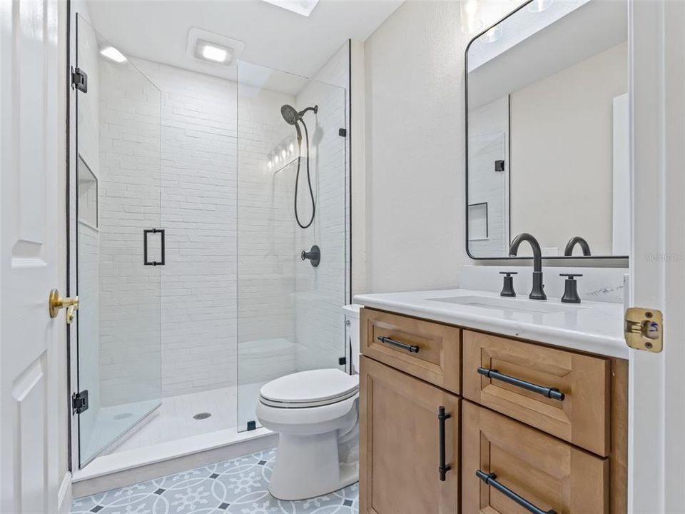 For Sale: $995,000 (3 beds, 2 baths, 2296 Square Feet)