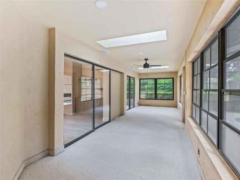 For Sale: $995,000 (3 beds, 2 baths, 2296 Square Feet)