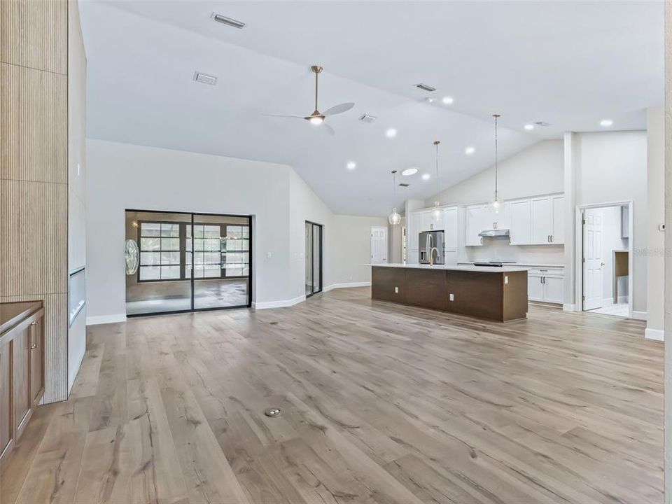 For Sale: $995,000 (3 beds, 2 baths, 2296 Square Feet)