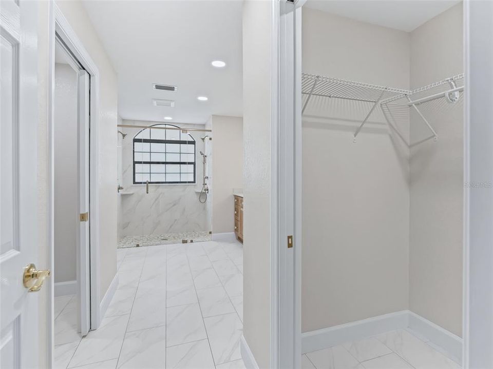 For Sale: $995,000 (3 beds, 2 baths, 2296 Square Feet)