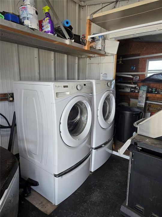 Activo con contrato: $120,000 (2 camas, 1 baños, 768 Pies cuadrados)