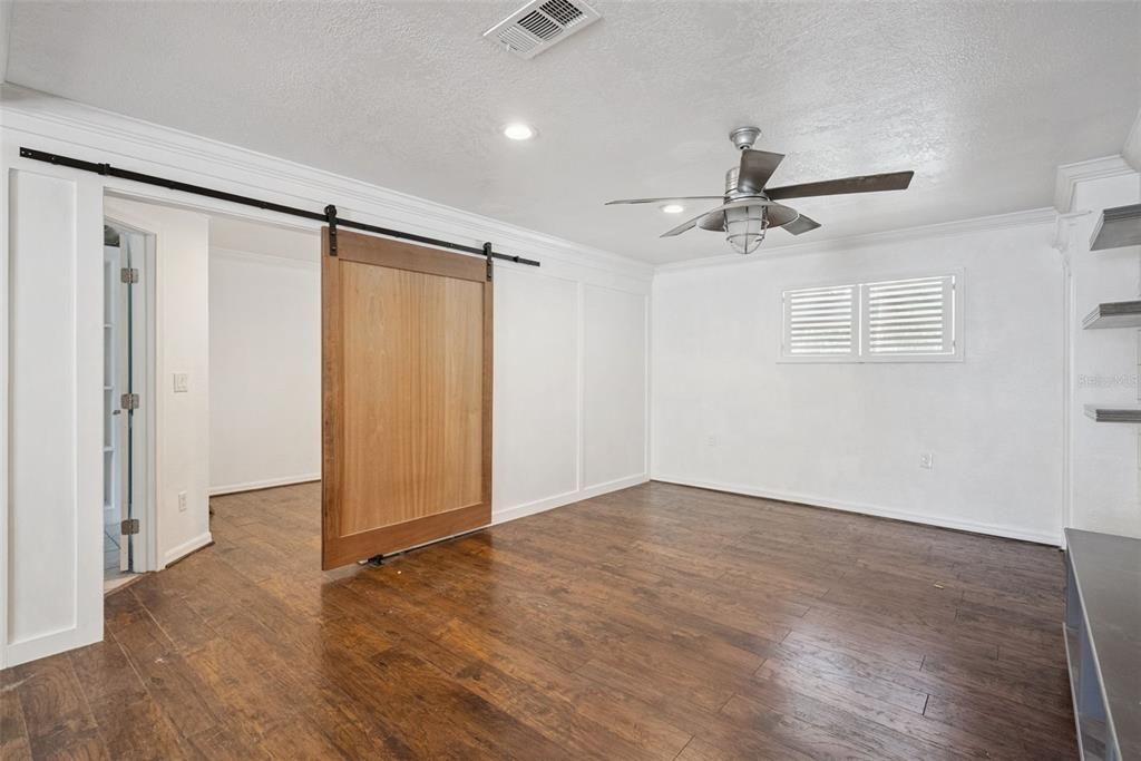 For Sale: $395,000 (3 beds, 2 baths, 1923 Square Feet)