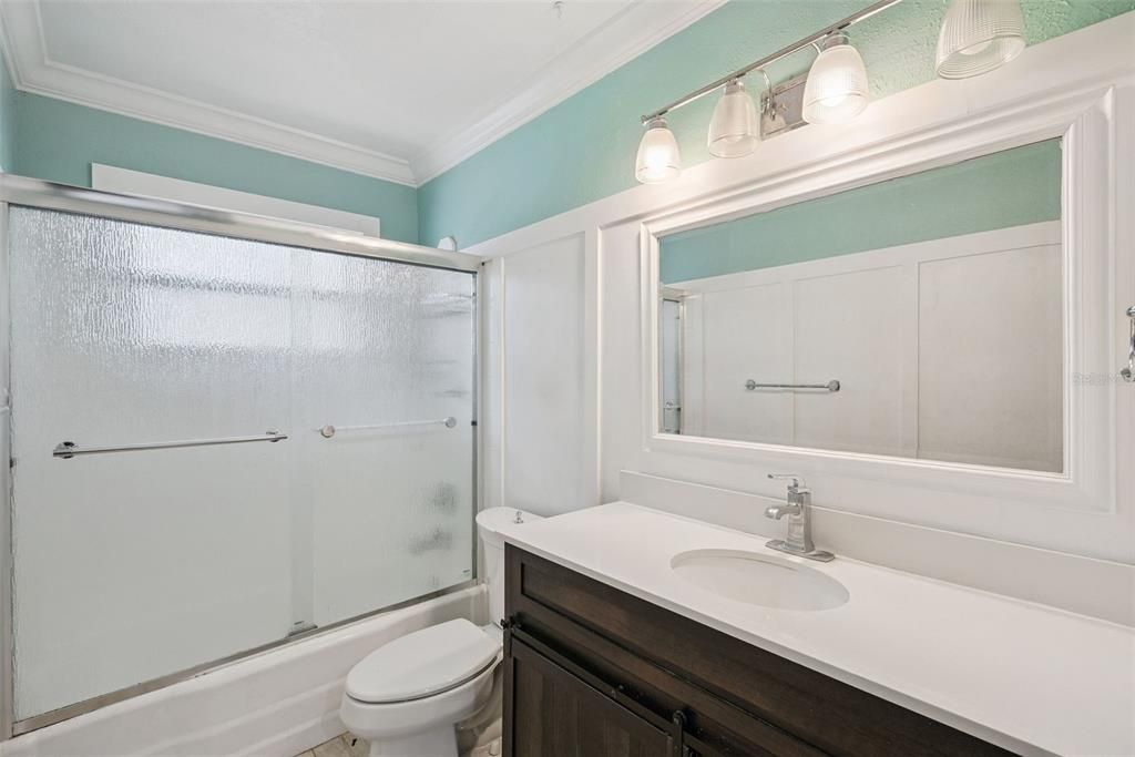 For Sale: $395,000 (3 beds, 2 baths, 1923 Square Feet)