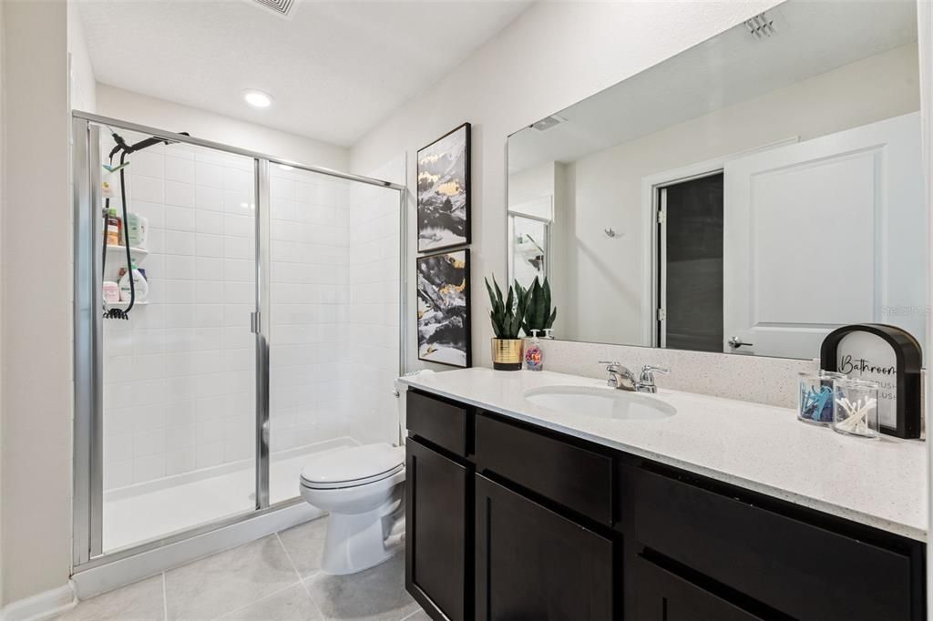 For Sale: $250,268 (3 beds, 2 baths, 1263 Square Feet)