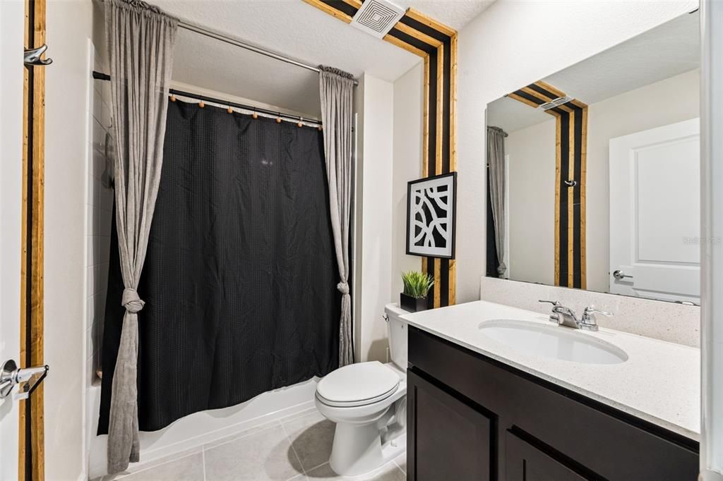 For Sale: $250,268 (3 beds, 2 baths, 1263 Square Feet)