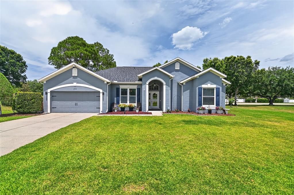 Active With Contract: $459,900 (3 beds, 2 baths, 2104 Square Feet)