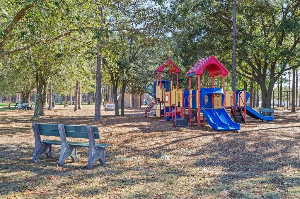 Active With Contract: $459,900 (3 beds, 2 baths, 2104 Square Feet)
