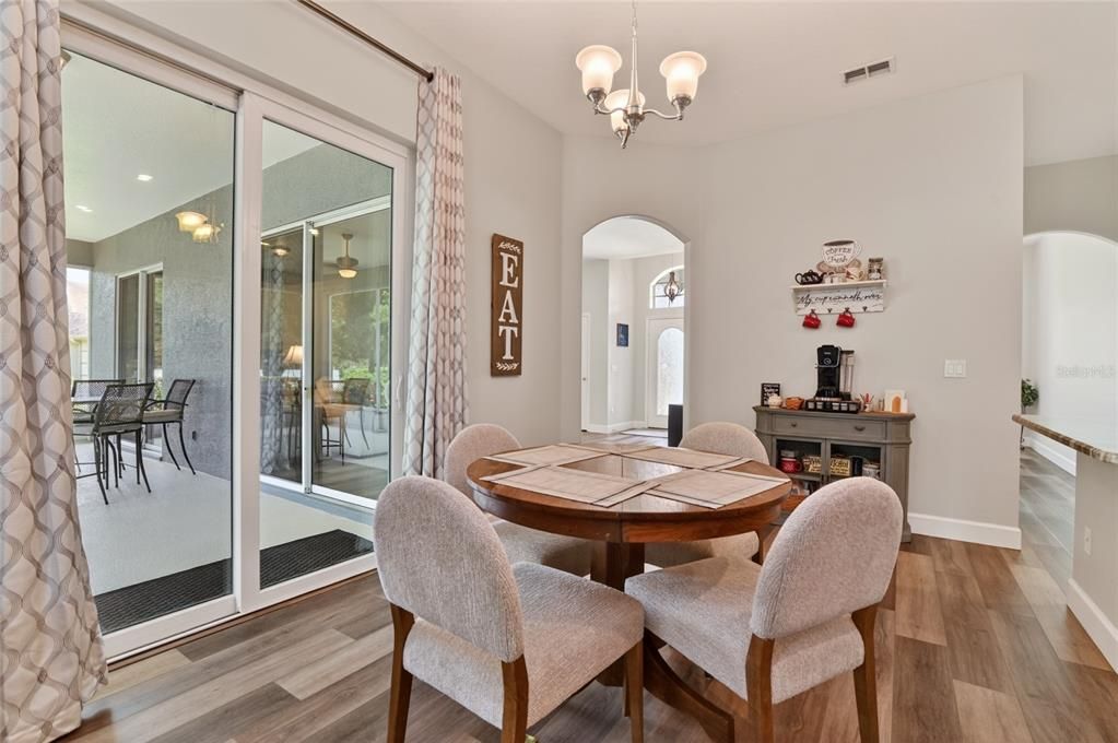 Active With Contract: $459,900 (3 beds, 2 baths, 2104 Square Feet)
