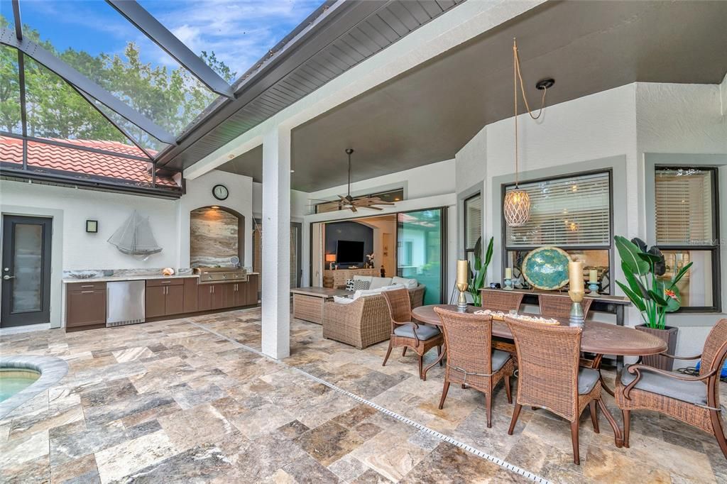 Activo con contrato: $799,000 (3 camas, 2 baños, 2319 Pies cuadrados)