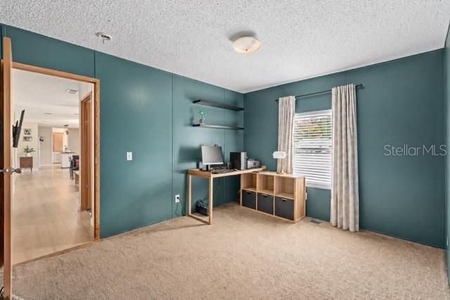 For Sale: $250,000 (4 beds, 2 baths, 1990 Square Feet)