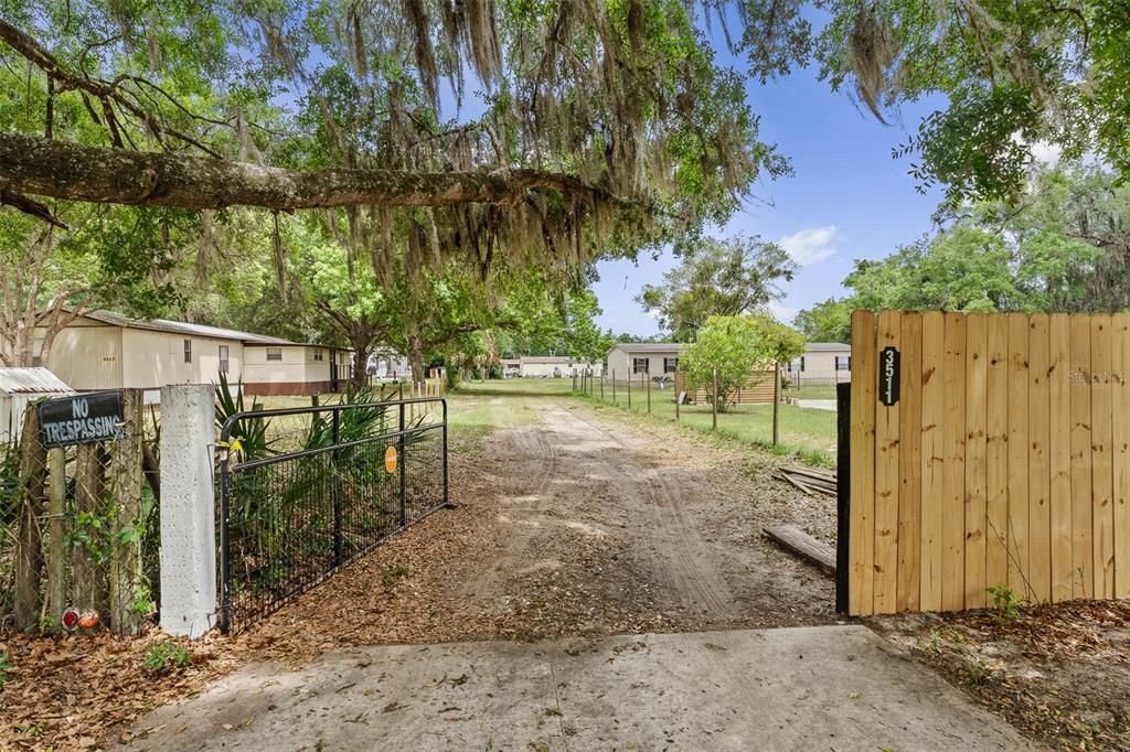 For Sale: $250,000 (4 beds, 2 baths, 1990 Square Feet)