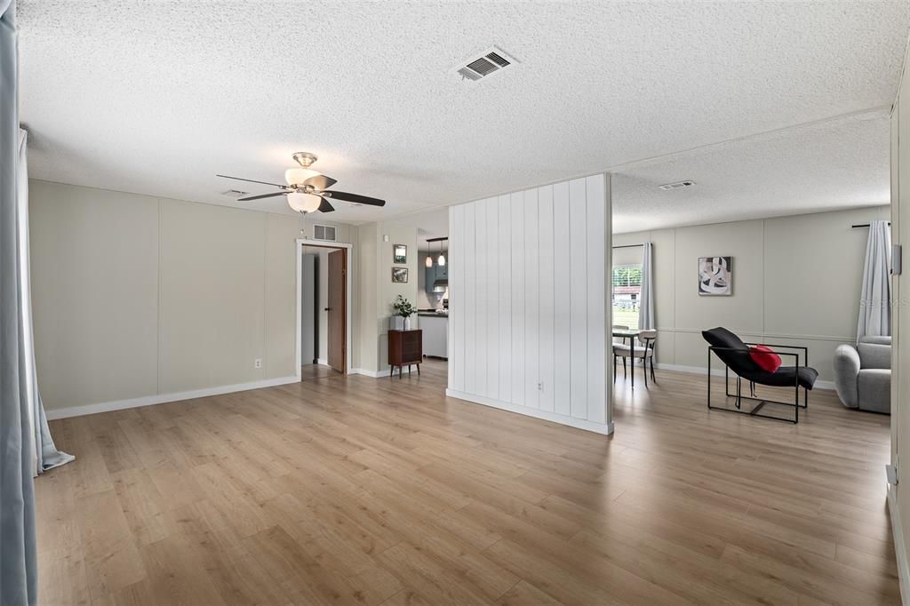 For Sale: $250,000 (4 beds, 2 baths, 1990 Square Feet)