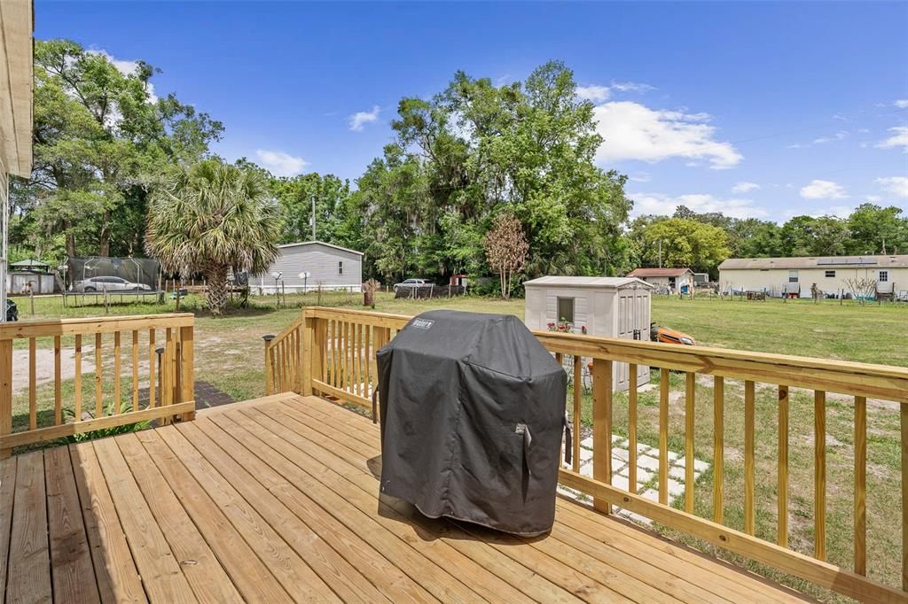 For Sale: $250,000 (4 beds, 2 baths, 1990 Square Feet)