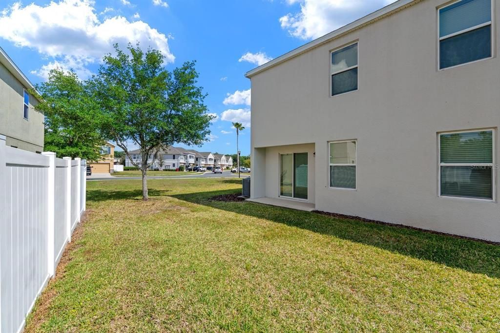 For Sale: $257,500 (3 beds, 2 baths, 1594 Square Feet)
