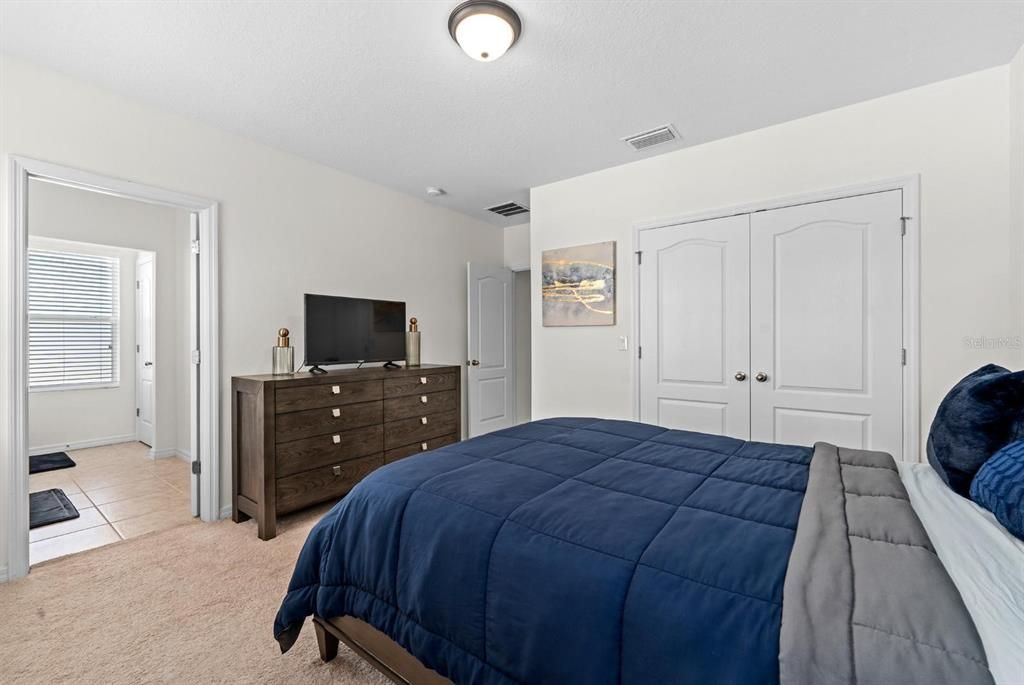 For Sale: $257,500 (3 beds, 2 baths, 1594 Square Feet)