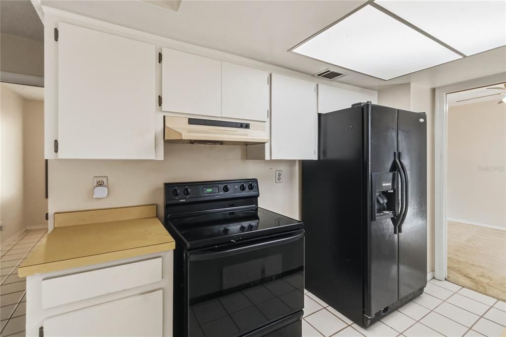 For Sale: $345,000 (4 beds, 2 baths, 1595 Square Feet)