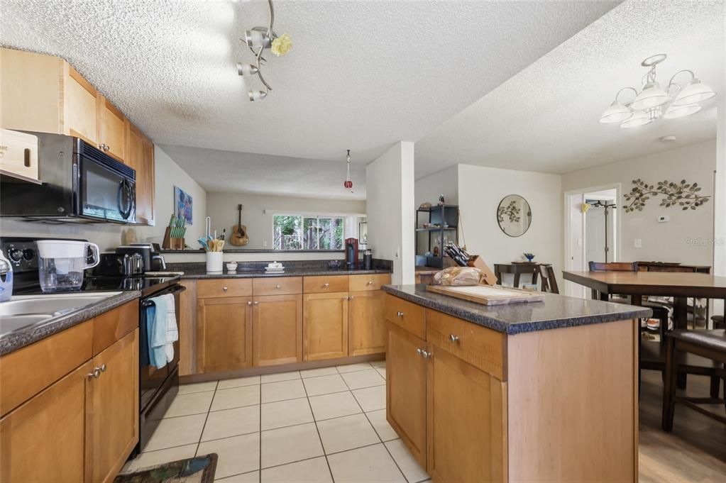 En Venta: $107,000 (1 camas, 1 baños, 760 Pies cuadrados)