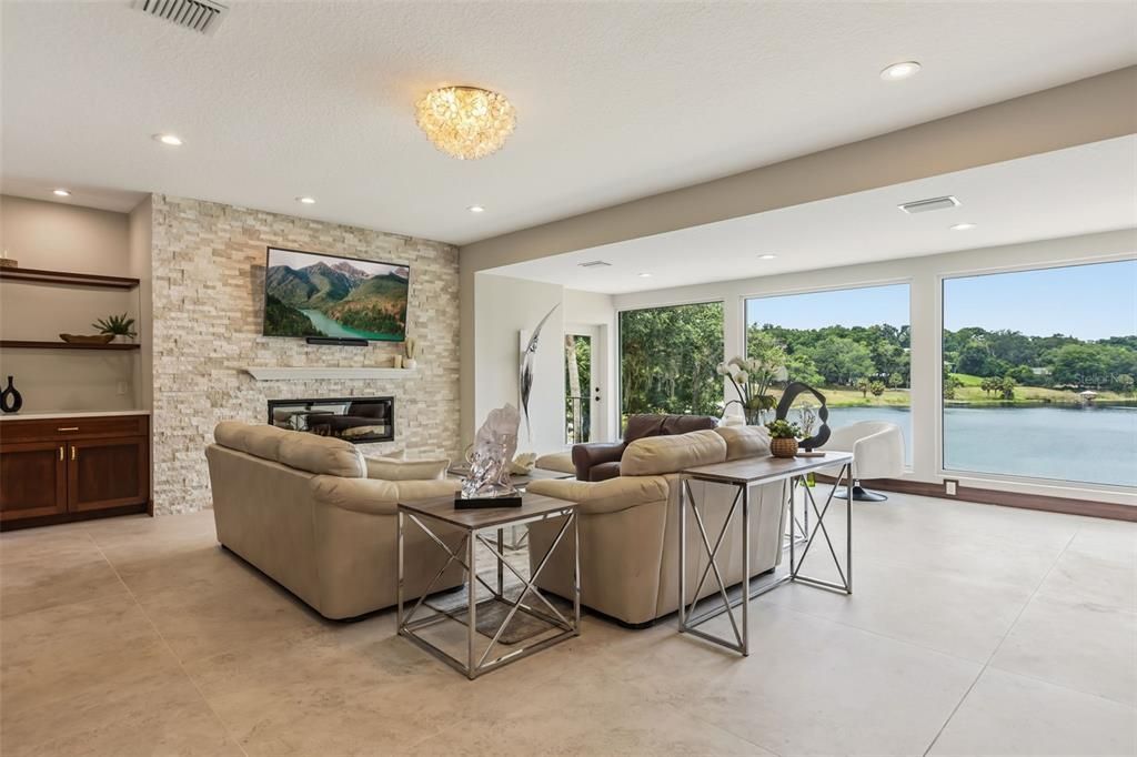 For Sale: $1,250,000 (4 beds, 4 baths, 6121 Square Feet)
