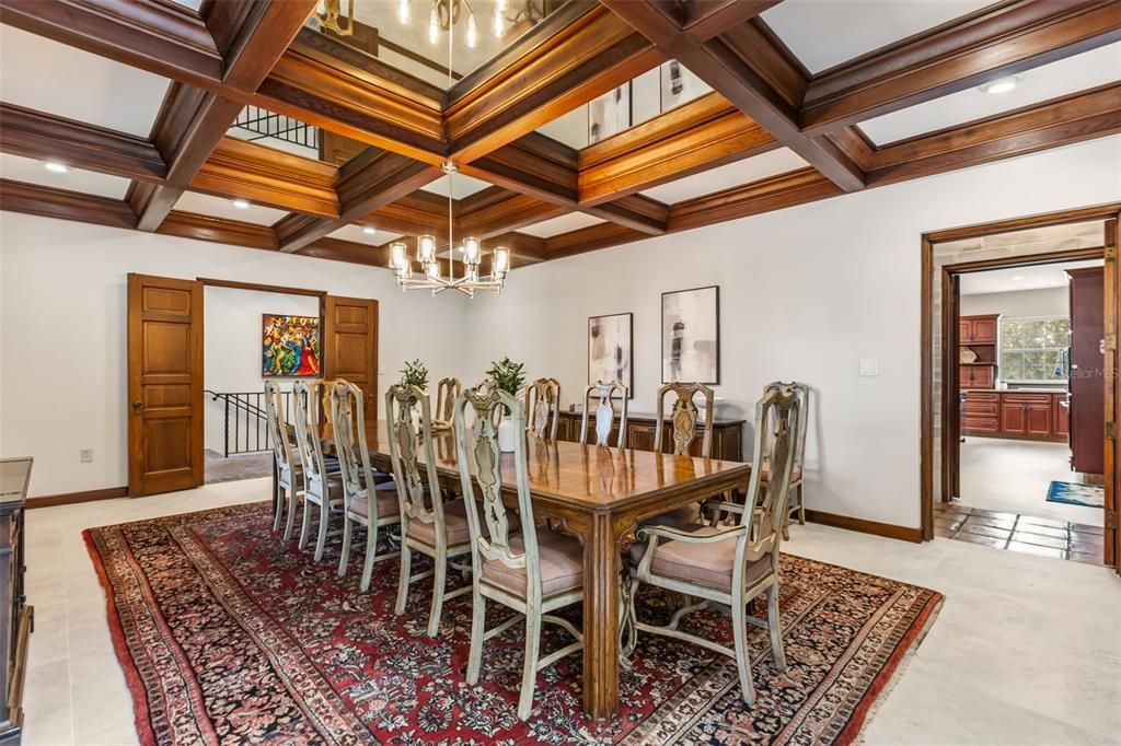 For Sale: $1,250,000 (4 beds, 4 baths, 6121 Square Feet)