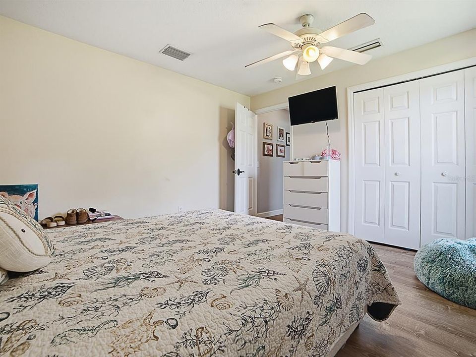 For Sale: $599,800 (4 beds, 3 baths, 2037 Square Feet)