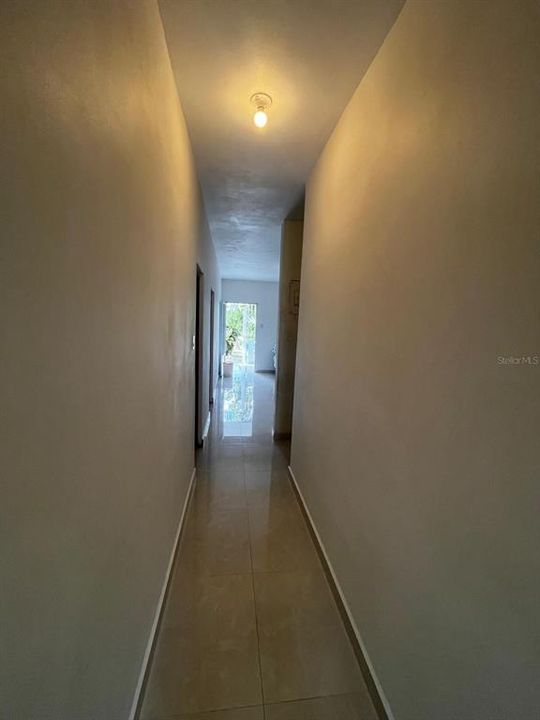 Active With Contract: $205,000 (5 beds, 0 baths, 1400 Square Feet)