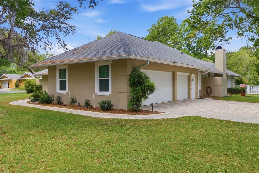 Activo con contrato: $599,000 (3 camas, 3 baños, 3000 Pies cuadrados)