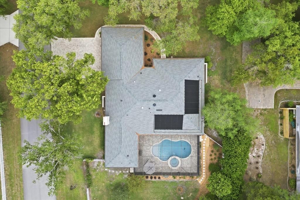 Activo con contrato: $599,000 (3 camas, 3 baños, 3000 Pies cuadrados)