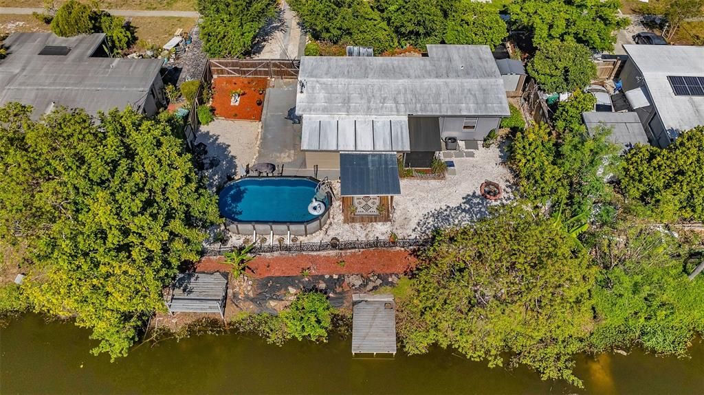 Activo con contrato: $195,000 (3 camas, 1 baños, 1011 Pies cuadrados)