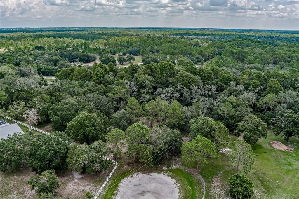 待售: $175,000 (2.81 acres)