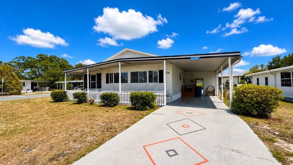 En Venta: $169,400 (2 camas, 2 baños, 989 Pies cuadrados)