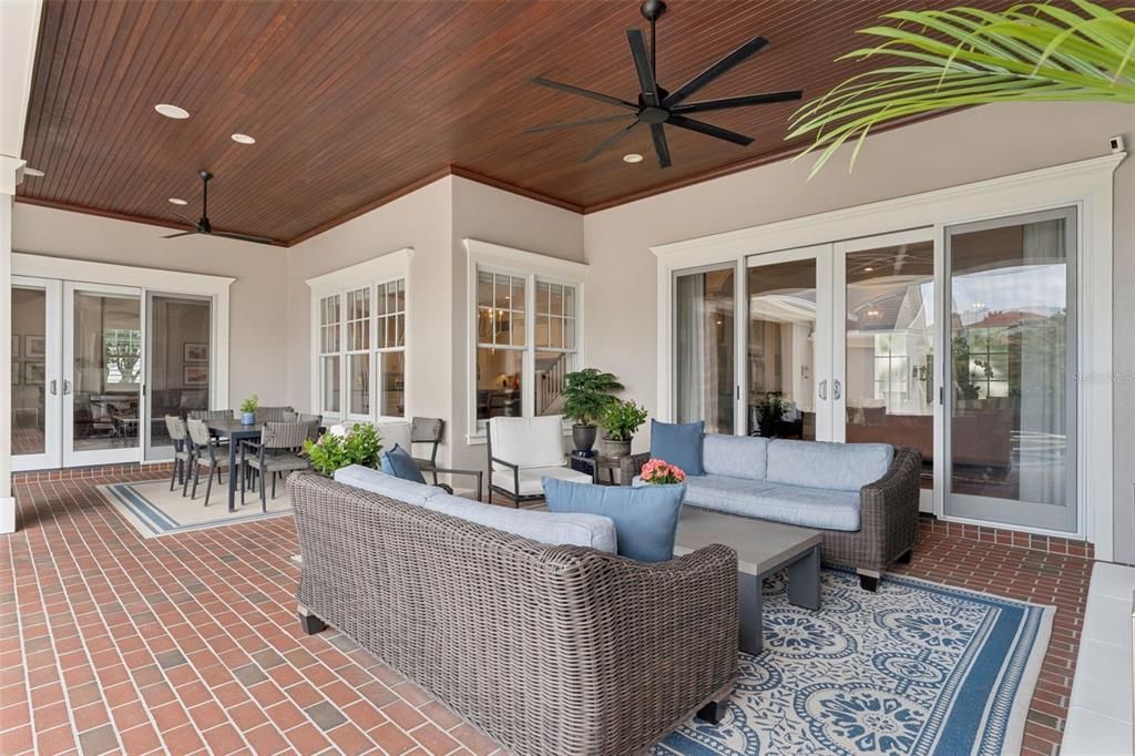 For Sale: $3,650,000 (5 beds, 4 baths, 5411 Square Feet)
