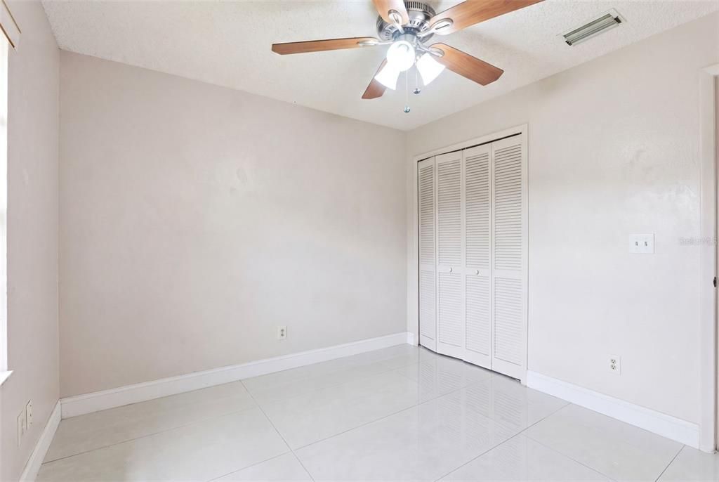 En Venta: $275,000 (3 camas, 2 baños, 1394 Pies cuadrados)