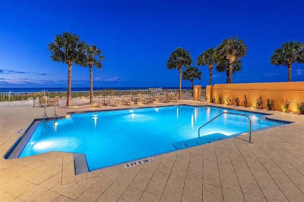For Sale: $3,000,000 (4 beds, 3 baths, 3400 Square Feet)