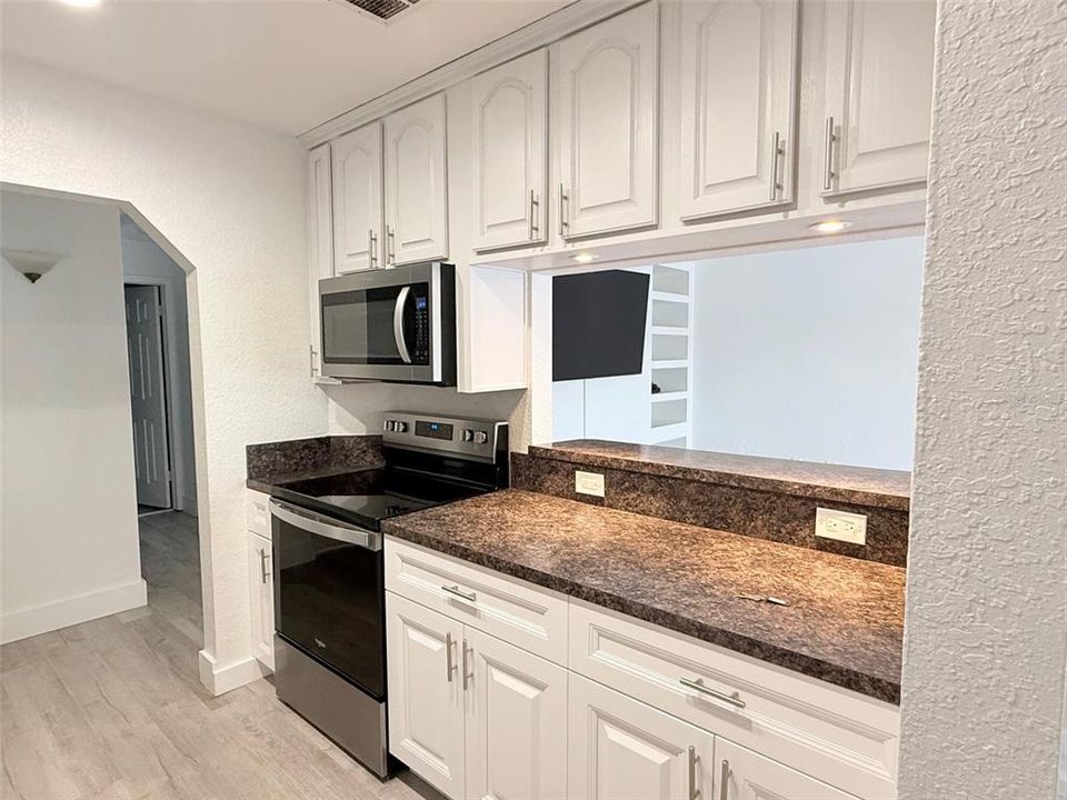 В аренду: $1,495 (1 спален, 1 ванн, 740 Квадратных фут)