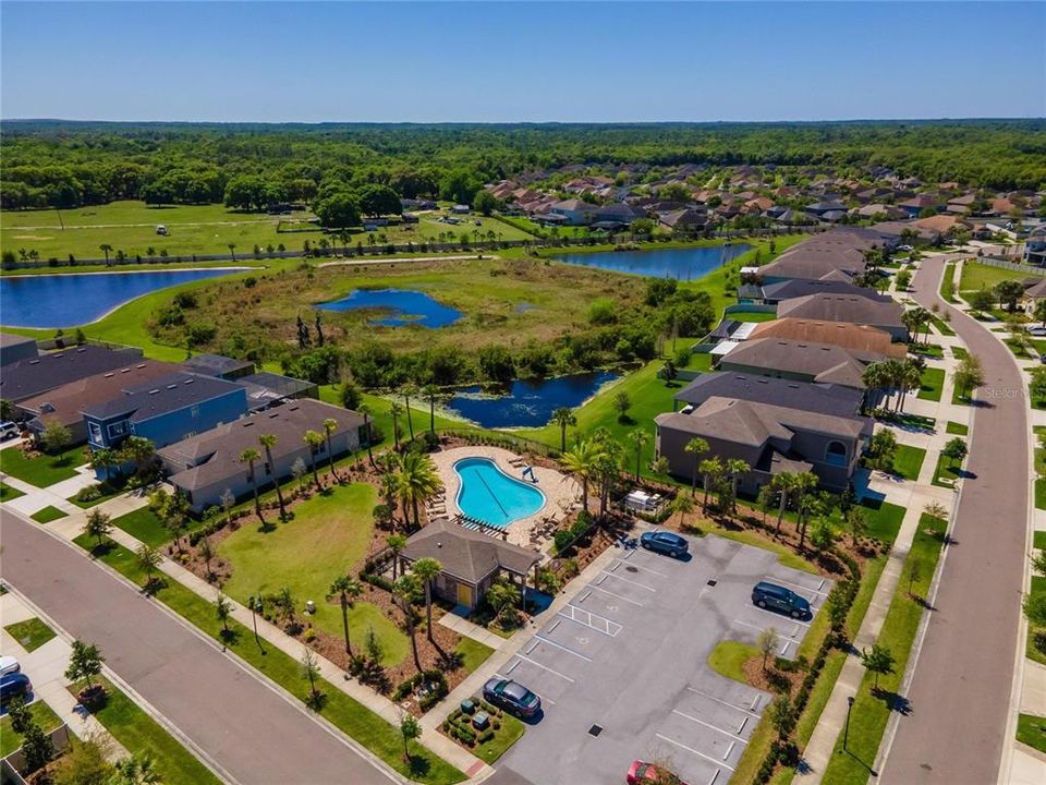 For Sale: $575,000 (4 beds, 3 baths, 2585 Square Feet)