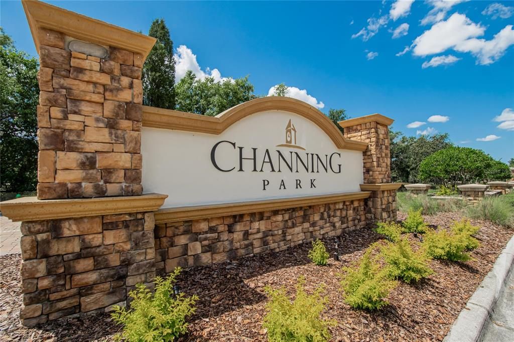 For Sale: $575,000 (4 beds, 3 baths, 2585 Square Feet)