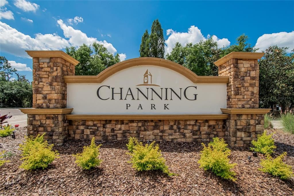 For Sale: $575,000 (4 beds, 3 baths, 2585 Square Feet)
