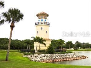 Active With Contract: $1,700 (2 beds, 2 baths, 1429 Square Feet)