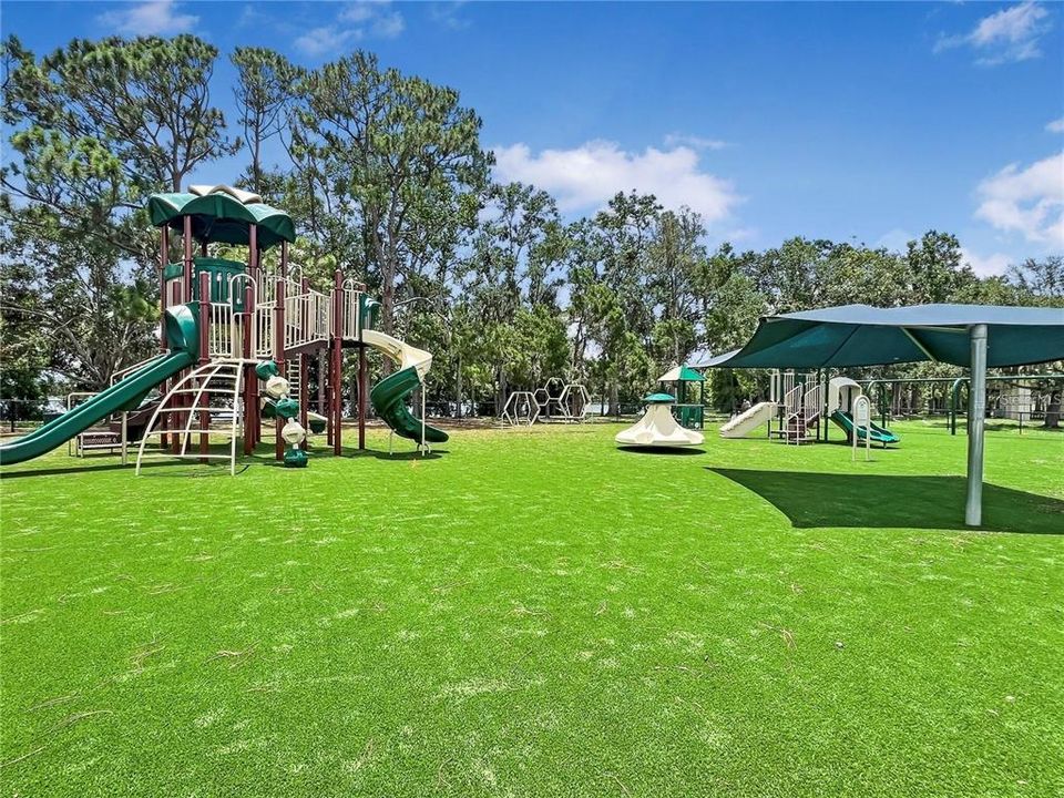 Active With Contract: $1,700 (2 beds, 2 baths, 1429 Square Feet)