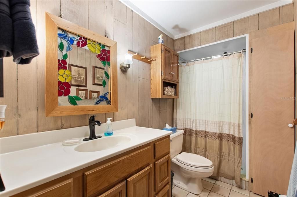 For Sale: $599,000 (4 beds, 2 baths, 2770 Square Feet)
