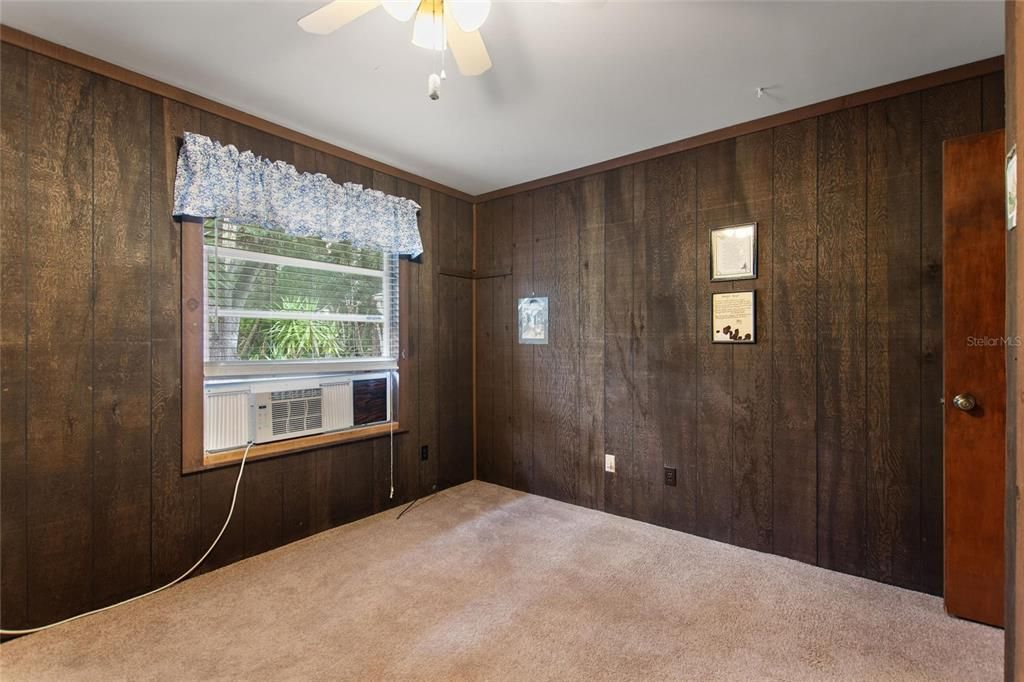 For Sale: $599,000 (4 beds, 2 baths, 2770 Square Feet)