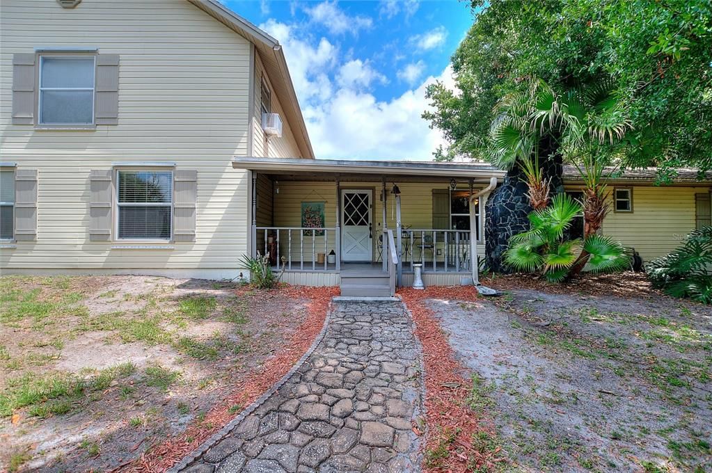 For Sale: $599,000 (4 beds, 2 baths, 2770 Square Feet)