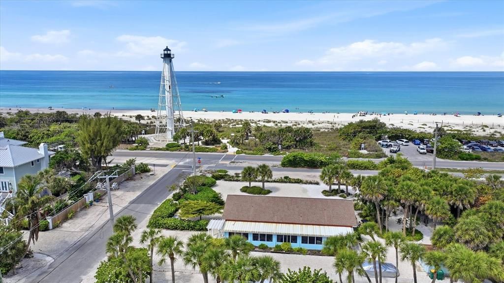 For Sale: $3,450,000 (0.39 acres)